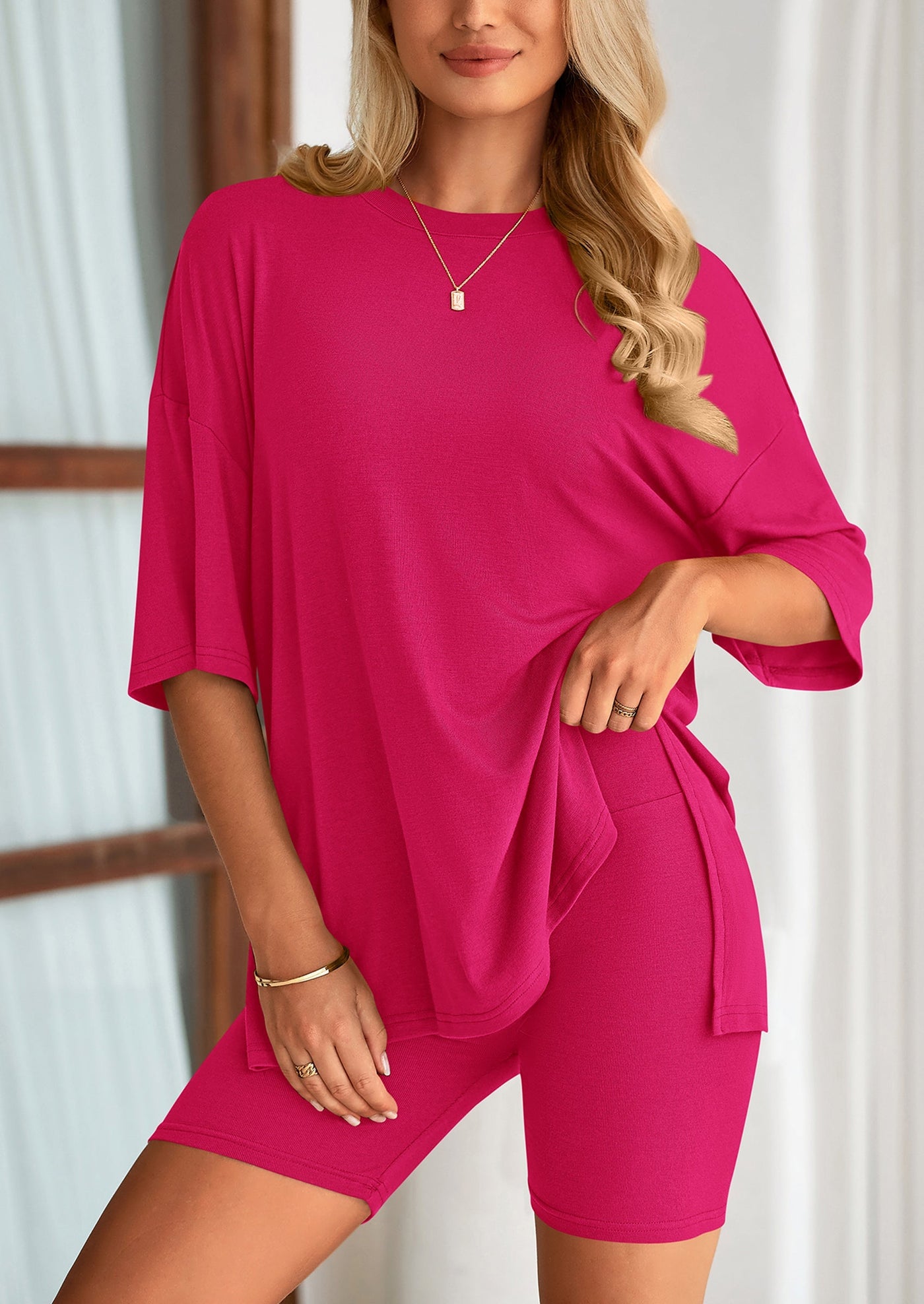 Oversized Set - Soft Tee & Stretch Shorts