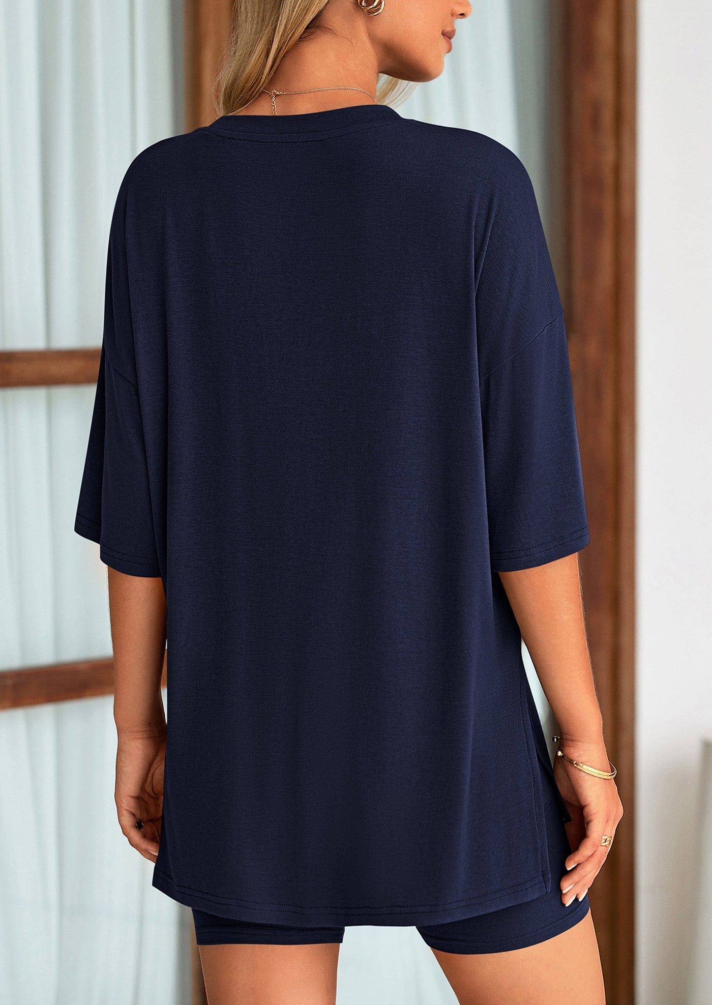 Oversized Set - Soft Tee & Stretch Shorts