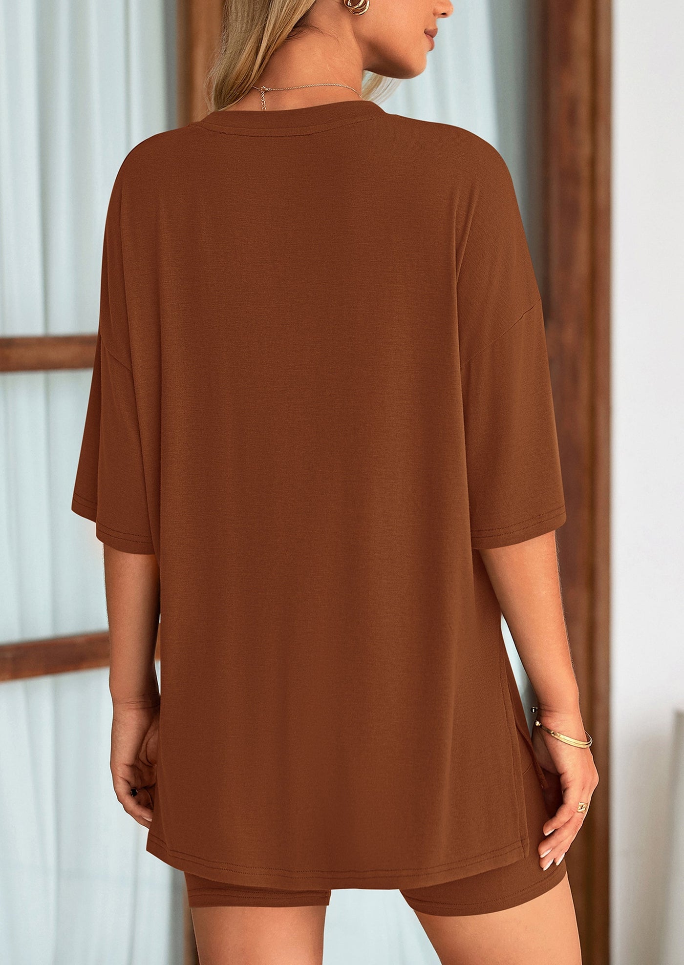 Oversized Set - Soft Tee & Stretch Shorts