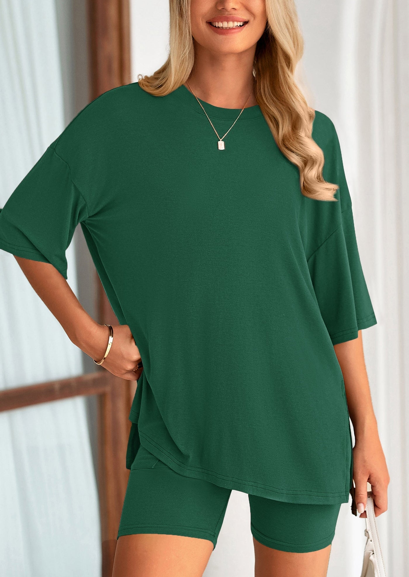 Oversized Set - Soft Tee & Stretch Shorts