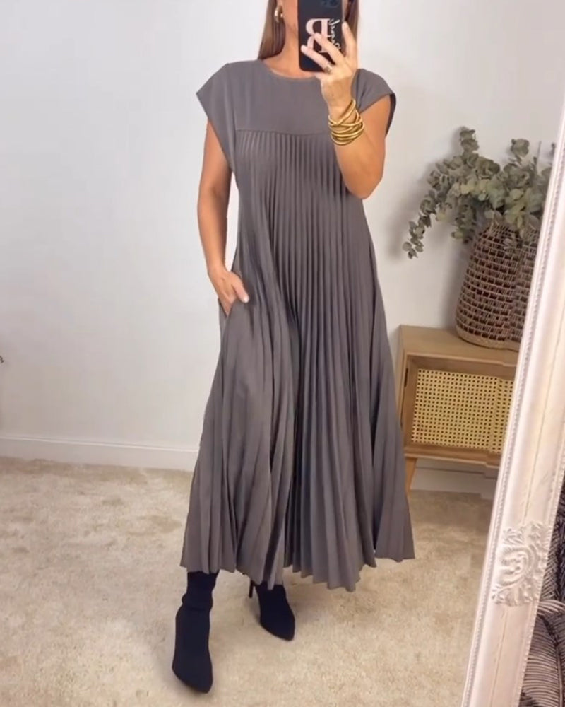 Amelia - Pleated Dress