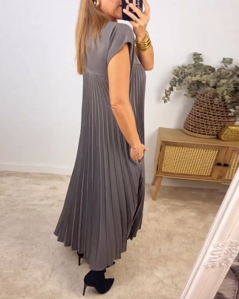 Amelia - Pleated Dress