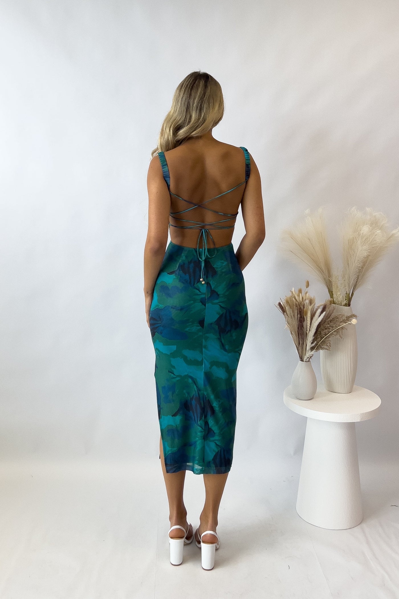 Viola | Backless Midi Dress
