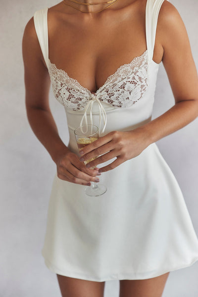 Isabelle | Lace Mini Dress