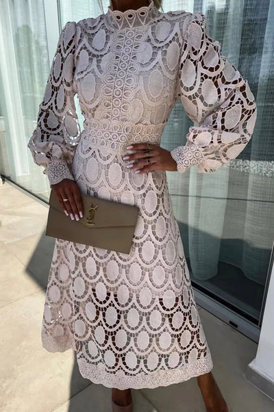Charlotte | Elegant Midi Dress
