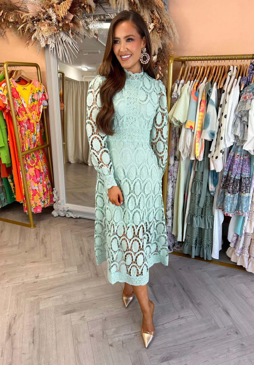Charlotte | Elegant Midi Dress