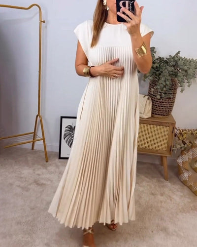 Amelia - Pleated Dress