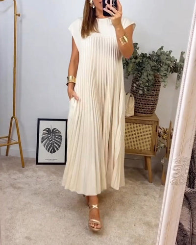 Amelia - Pleated Dress