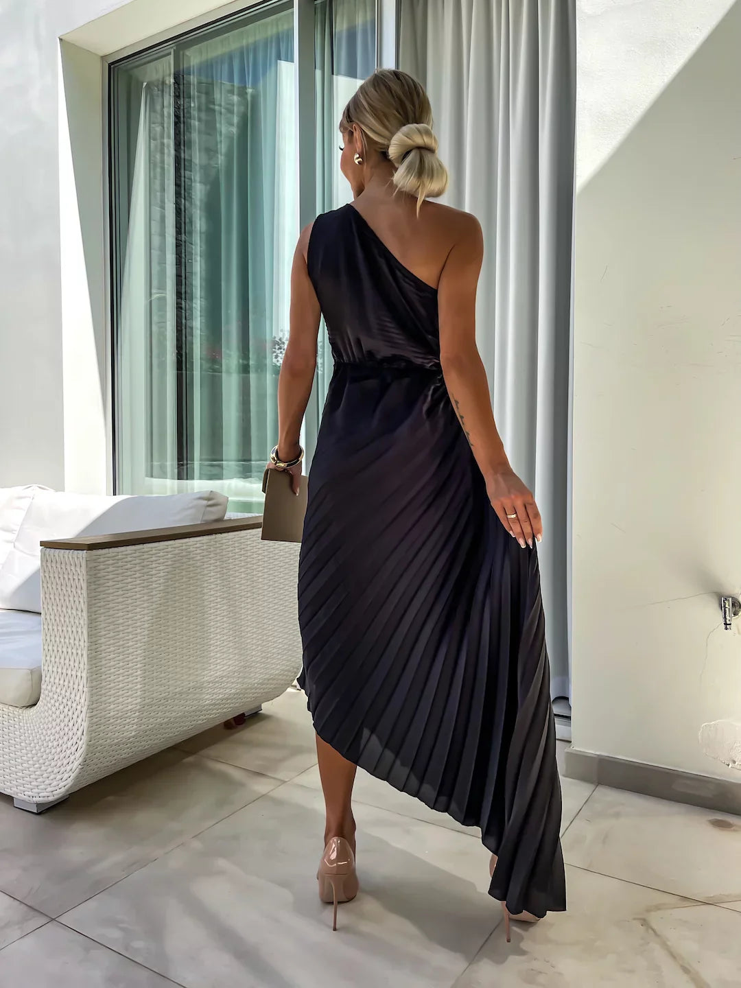 Lizbeth | Flower One Shoulder Dress